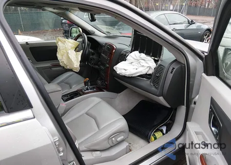 2006 Cadillac Srx V6 z USA, uszkodzony, nr VIN 1GYEE637360151923